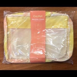 CALPAK - packing cubes NWT